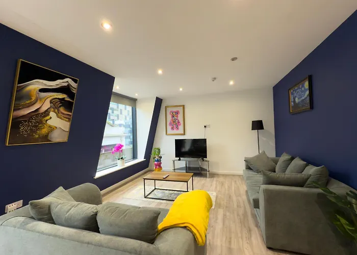 Penthouse Apartments By Mlvstays